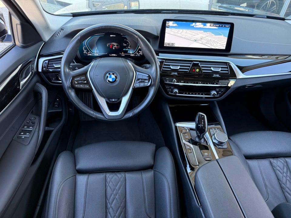 BMW 530e 2,0 Touring Sport Line aut. 5d