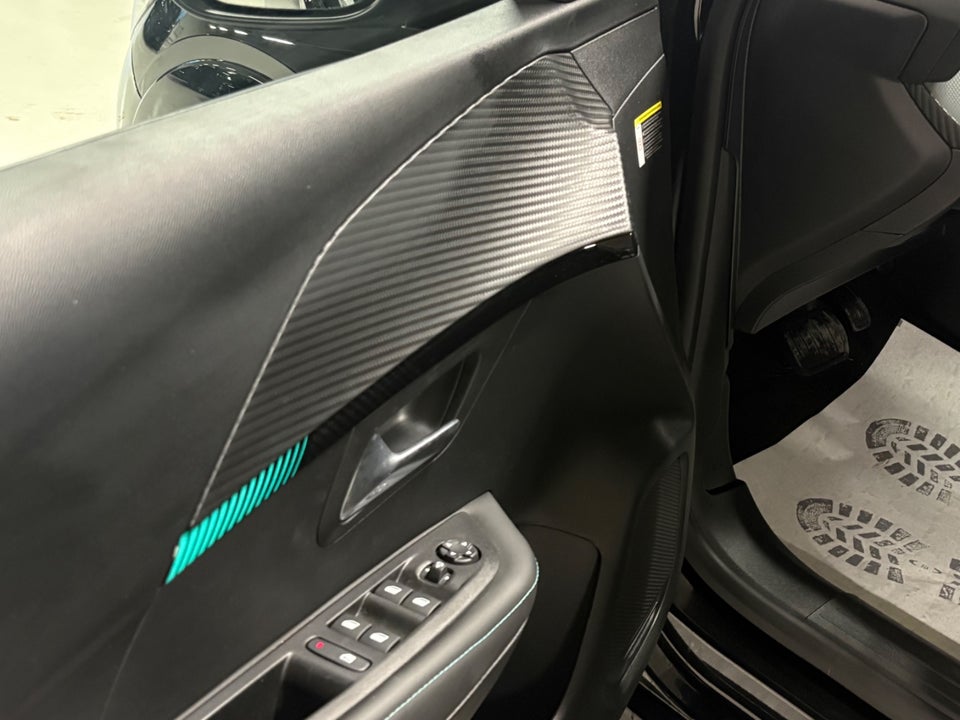 Peugeot e-208 50 Allure 5d