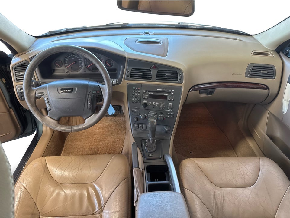 Volvo V70 2,4 T Cross Country aut. AWD 5d