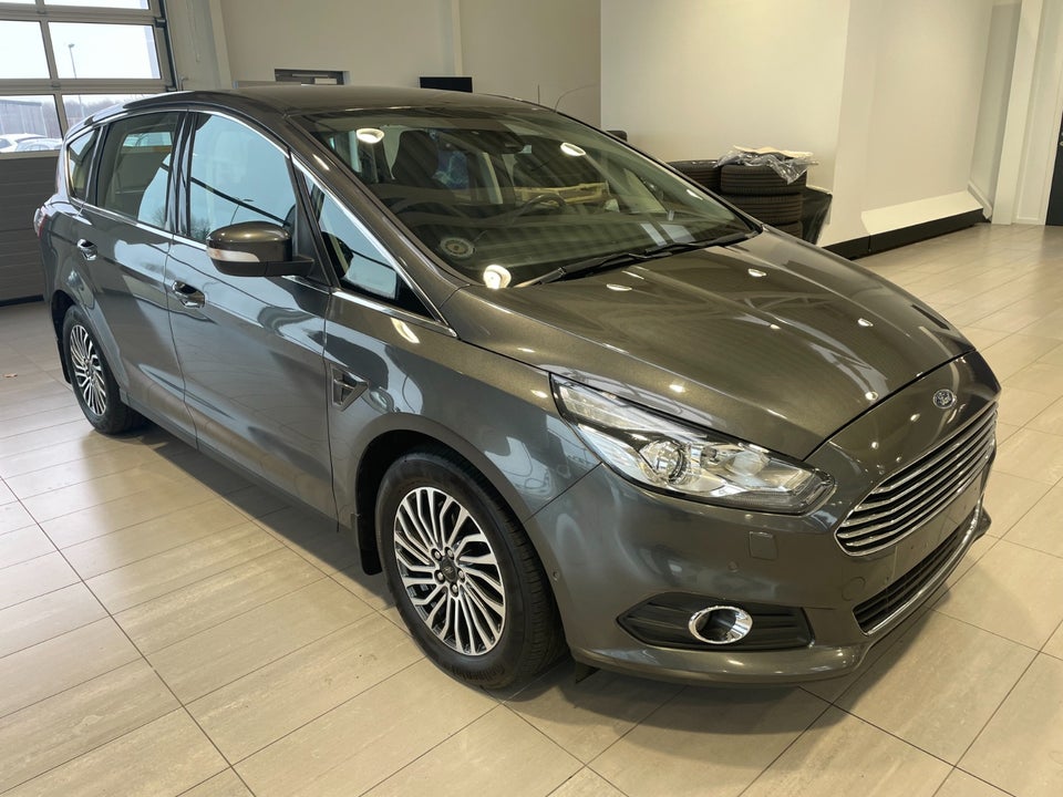 Ford S-MAX 2,0 EcoBlue Titanium aut. 5d