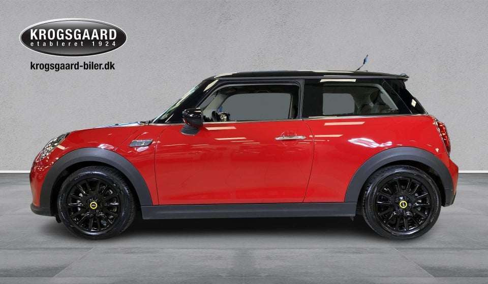 MINI Cooper SE Essential 3d
