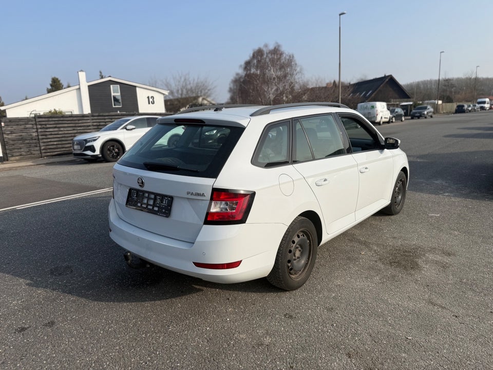 Skoda Fabia 1,0 MPi 75 Active Combi 5d