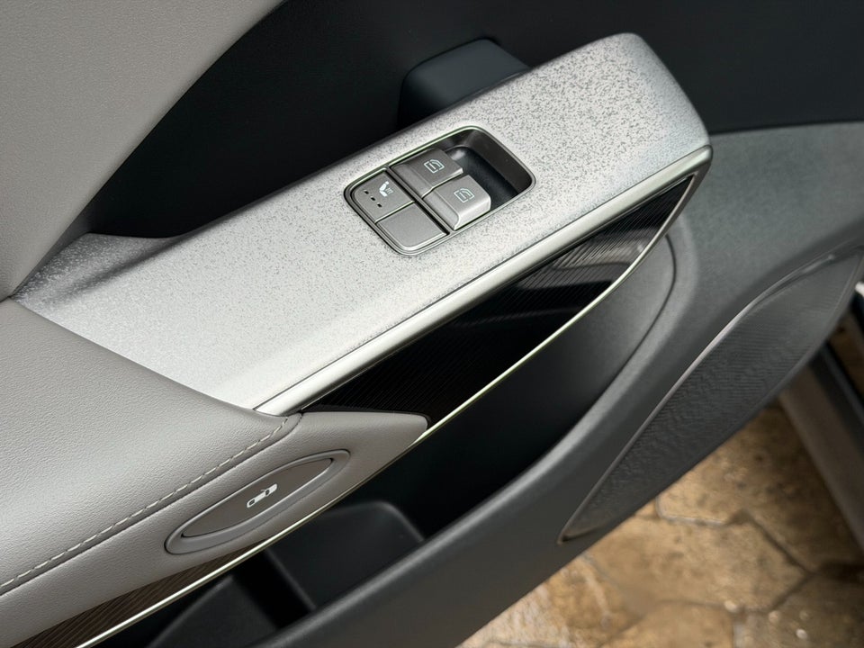 Hongqi EHS7 85 Premium 5d