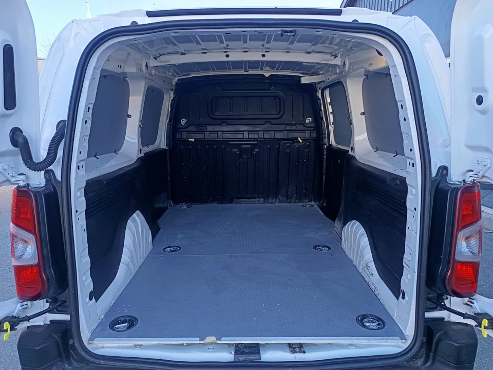Peugeot Partner 1,5 BlueHDi 100 L2V2 Grip Van