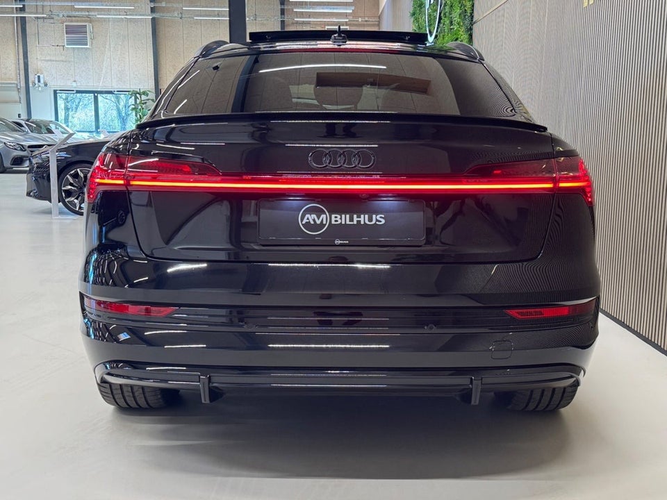 Audi e-tron 55 Black Edition Sportback quattro 5d