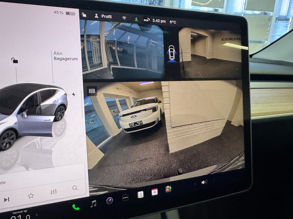 Tesla Model Y RWD 5d