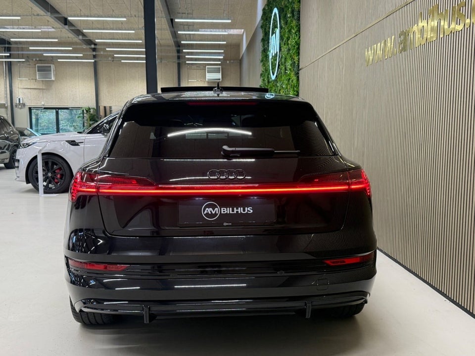 Audi e-tron 55 Black Edition S-line quattro 5d