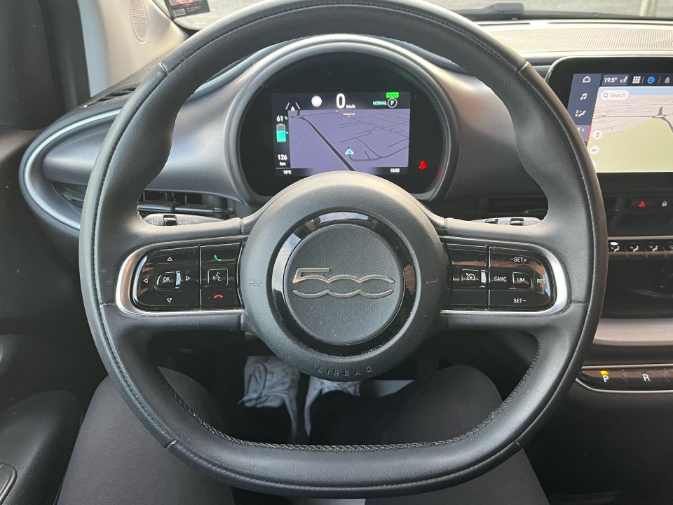 Fiat 500e 42 Icon 3d