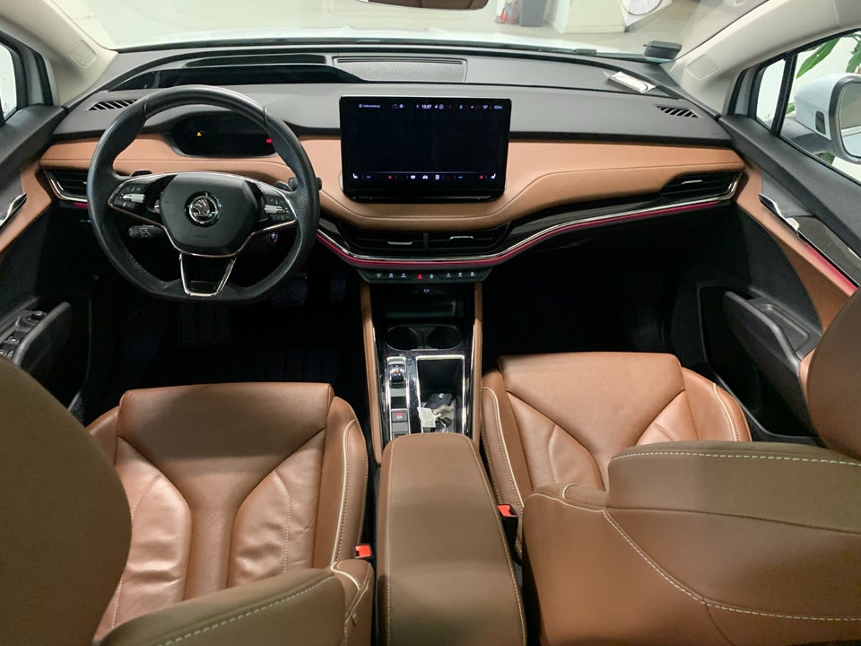 Skoda Enyaq 80 iV Suite 5d