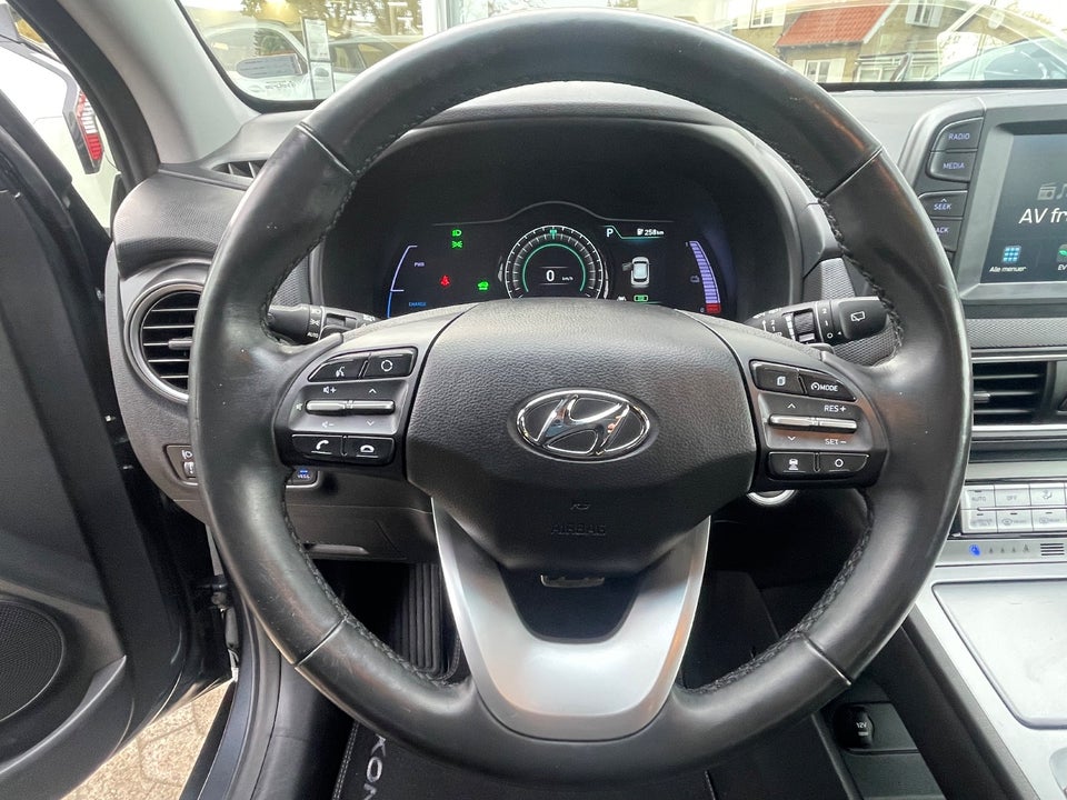 Hyundai Kona 39 EV Trend 5d
