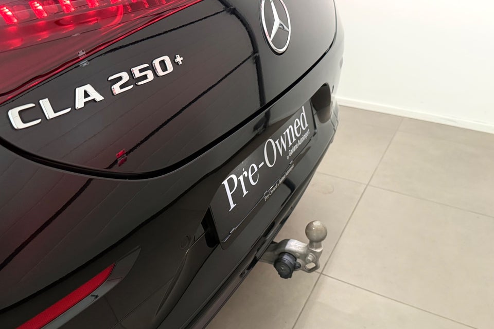 Mercedes CLA250+ electric AMG Line 4d