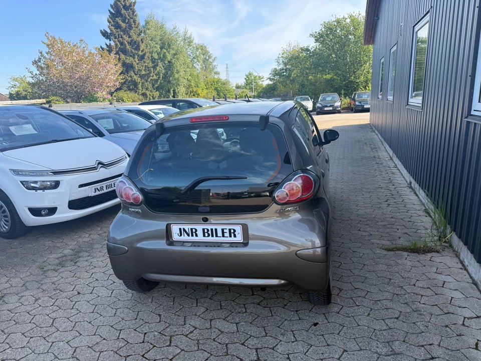 Toyota Aygo 1,0 VVT-i T2 Air 5d