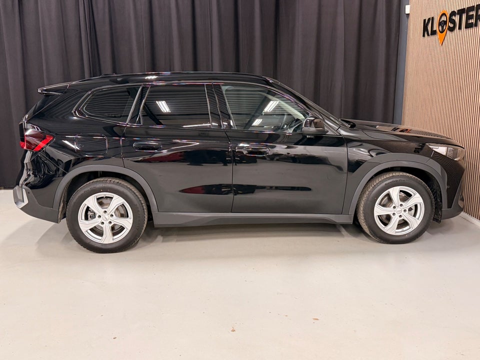 BMW iX1 eDrive20 X-Line 5d