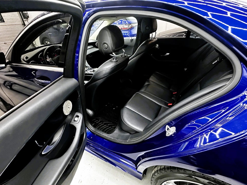 Mercedes C220 d 2,2 AMG Line aut. 4d