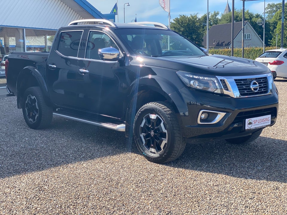 Nissan Navara 2,3 dCi 190 Db.Kab Tekna aut. 4d