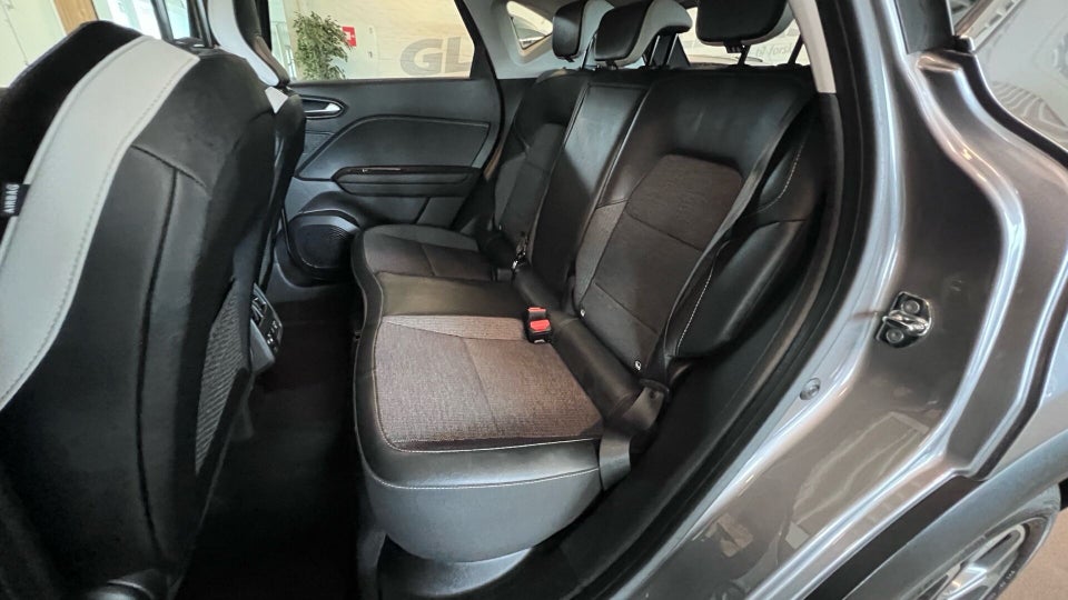 Renault Captur 1,6 E-Tech Intens 5d