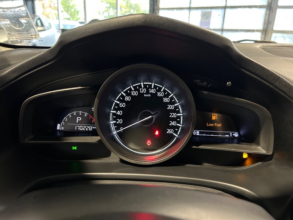 Mazda 3 2,0 SkyActiv-G 120 Vision aut. 5d