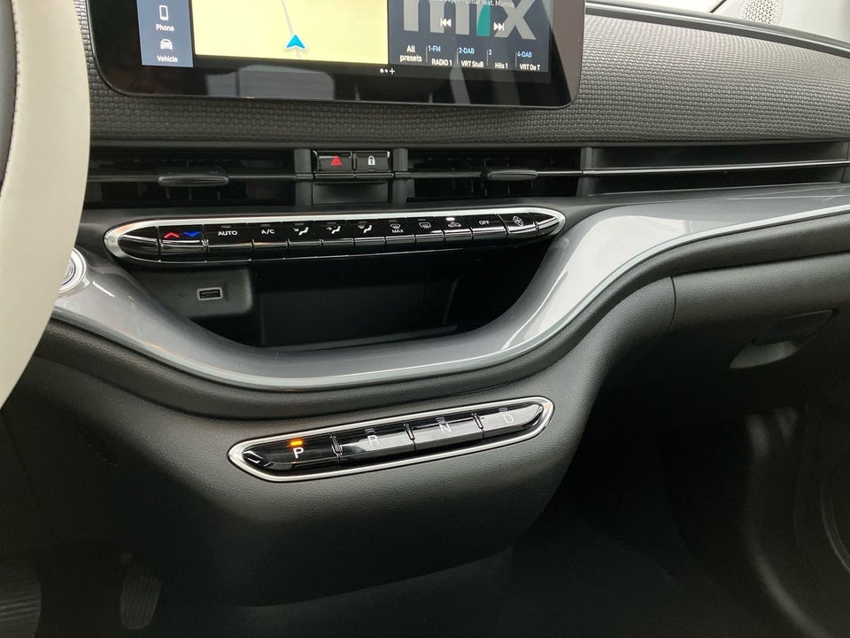 Fiat 500e 42 la Prima 3+1 4d