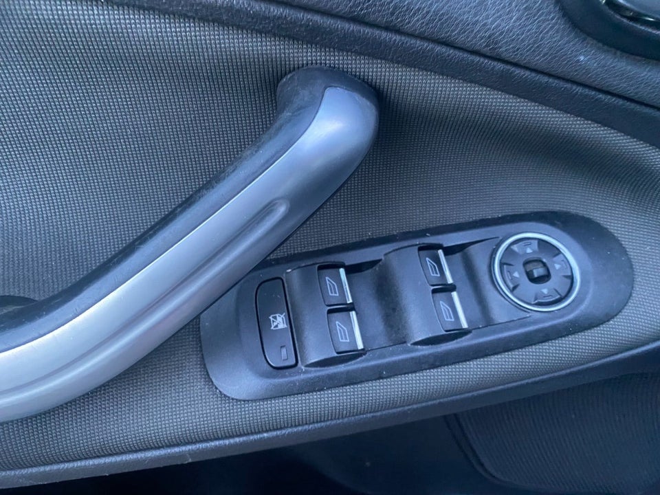 Ford S-MAX 1,8 TDCi 125 Trend 7prs 5d