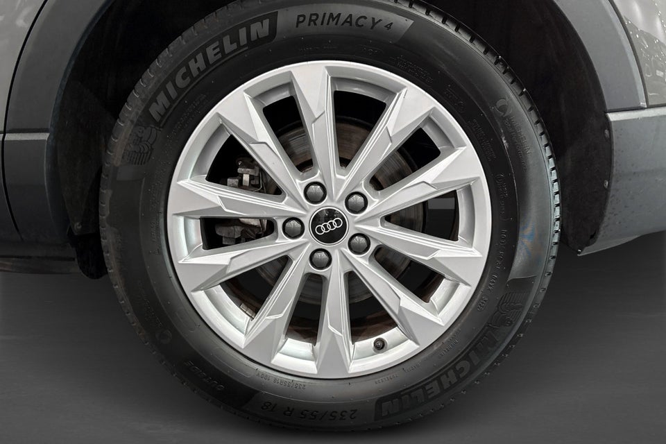 Audi Q3 45 TFSi e Attitude plus S-tr. 5d