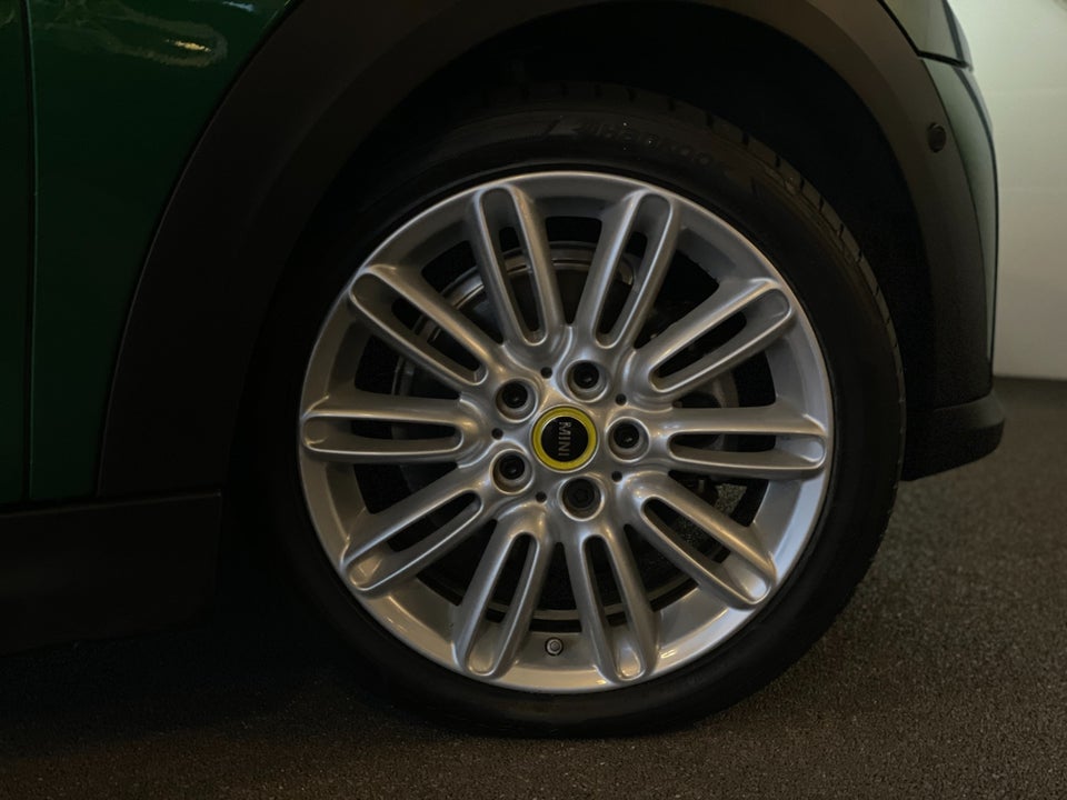 MINI Cooper SE Yours Trim 3d