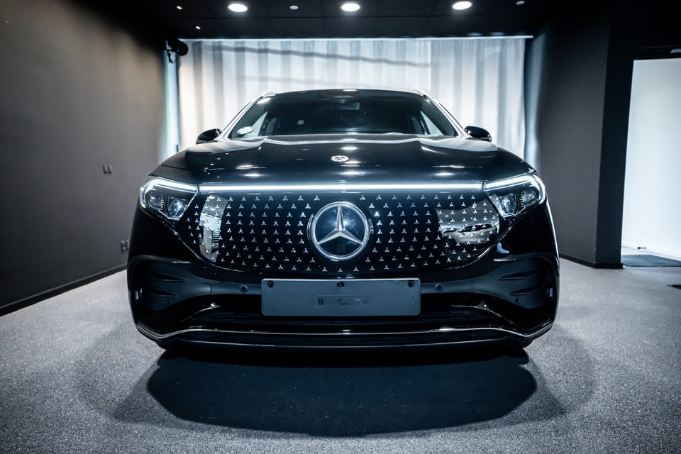 Mercedes EQA250+ AMG Advance 5d