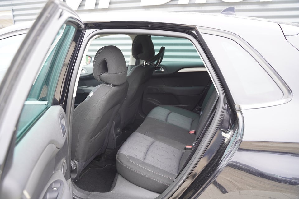 Citroën C4 1,6 e-HDi 112 Seduction E6G 5d