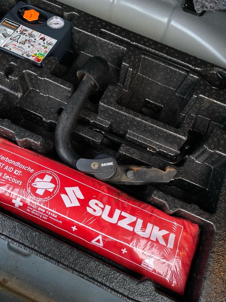 Suzuki S-Cross 1,0 Boosterjet Exclusive 5d