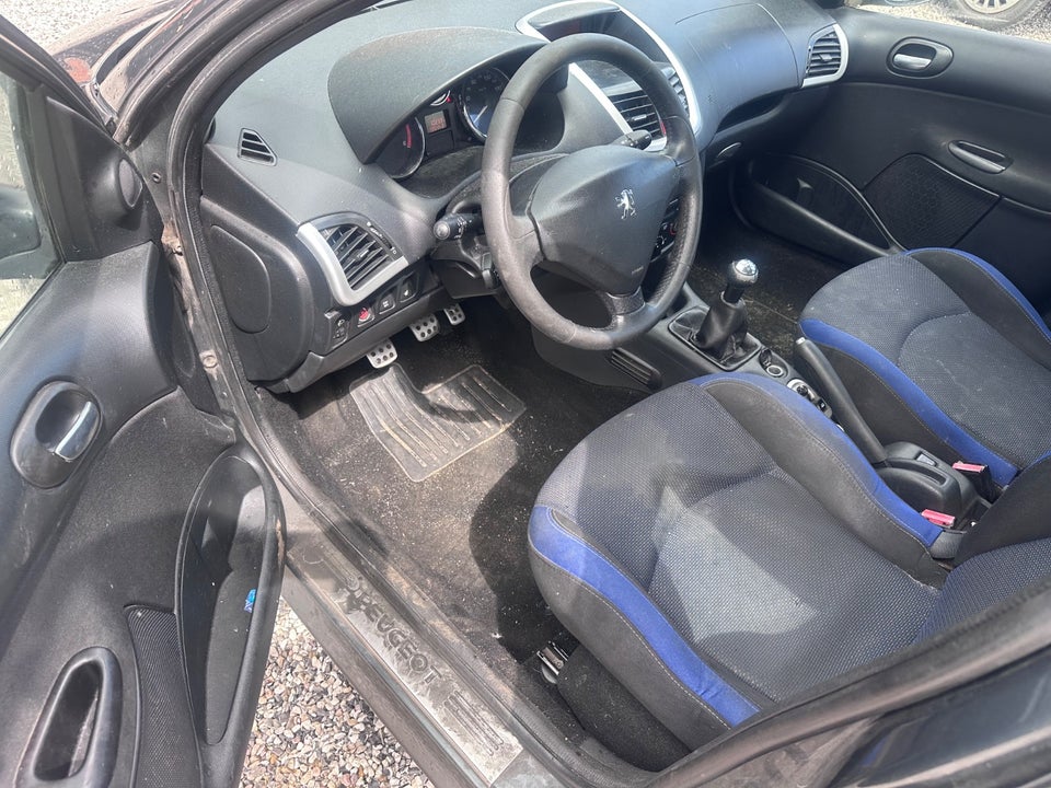 Peugeot 206+ 1,4 HDi 68 Active 5d