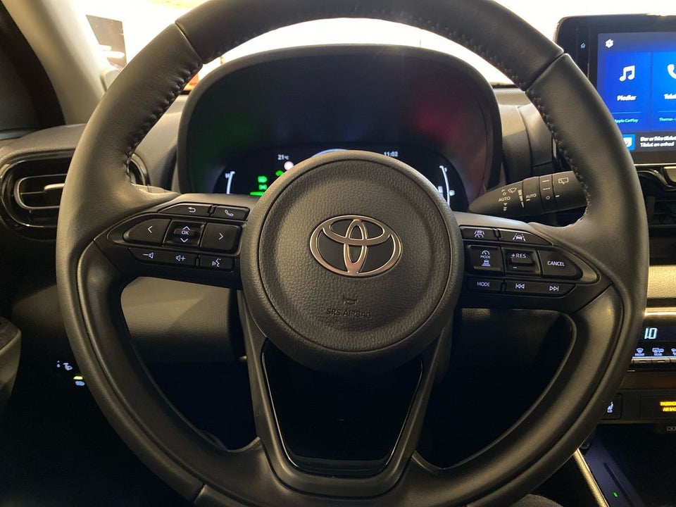 Toyota Yaris 1,5 Hybrid Style Technology e-CVT 5d