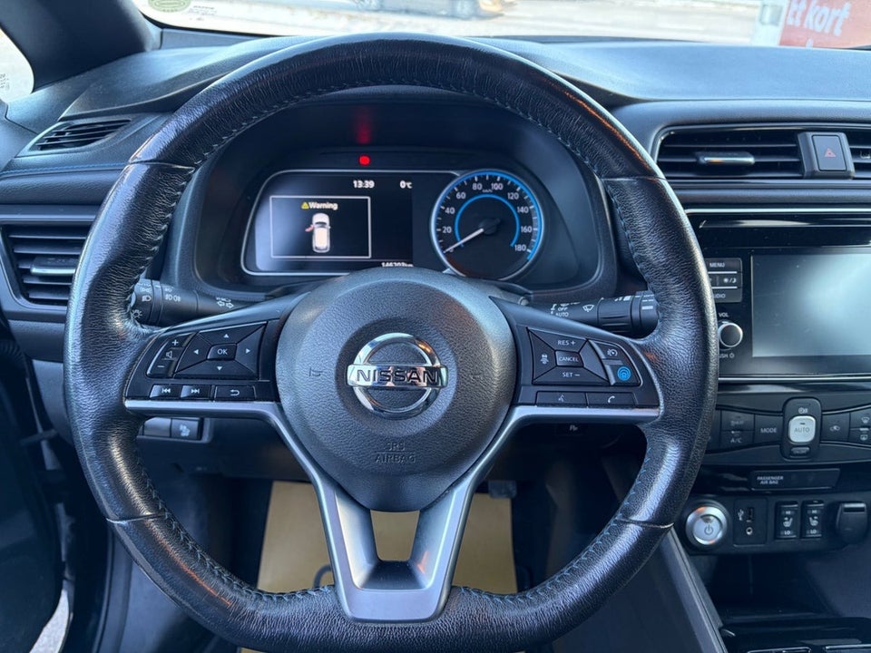 Nissan Leaf 40 N-Connecta 5d
