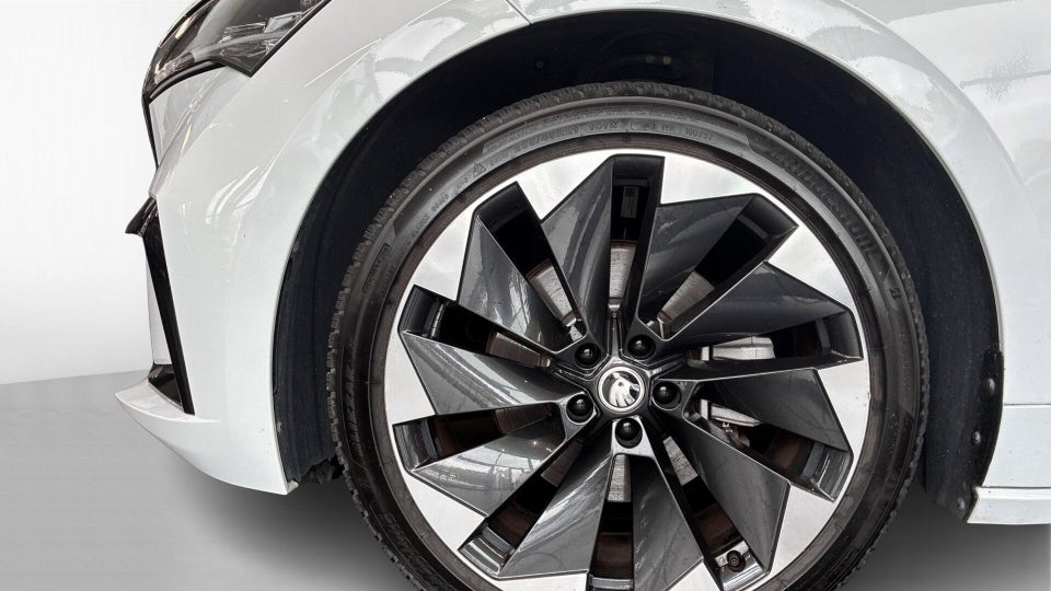 Skoda Enyaq 60 iV Sportline 5d