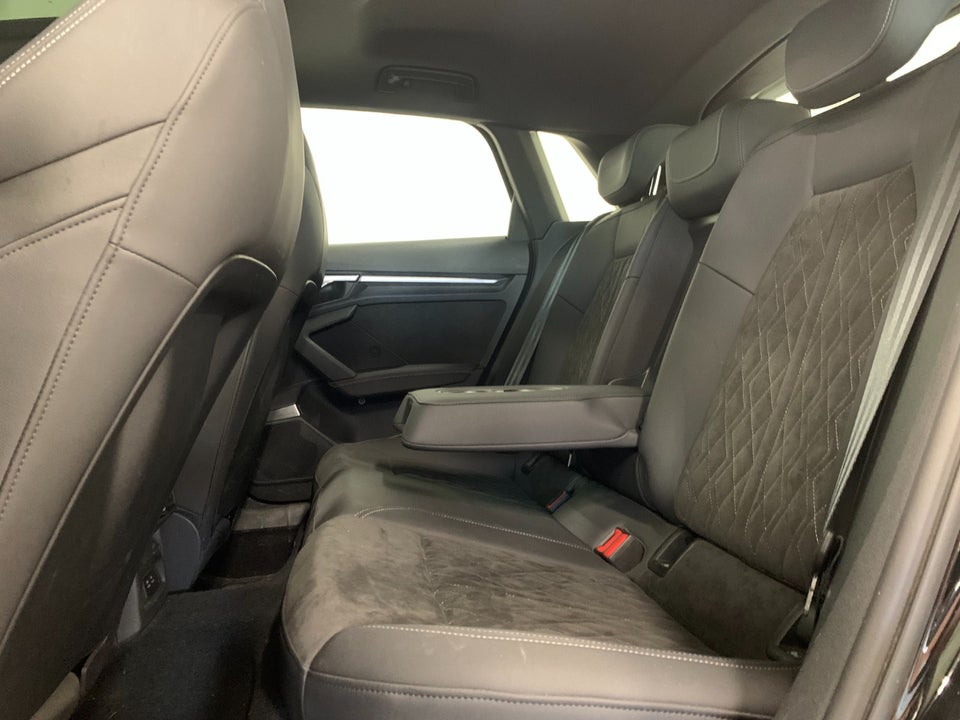 Audi A3 40 TFSi e S-line Sportback S-tr. 5d