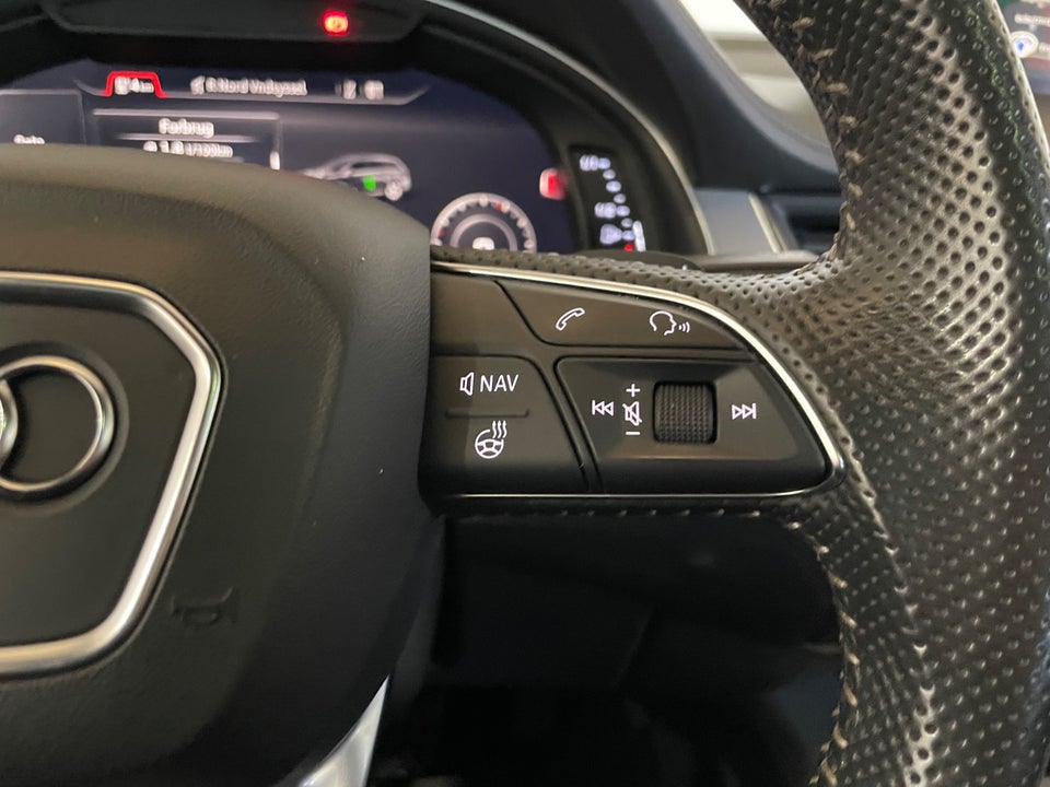 Audi Q7 3,0 TDi e-tron quattro Tiptr. 5d