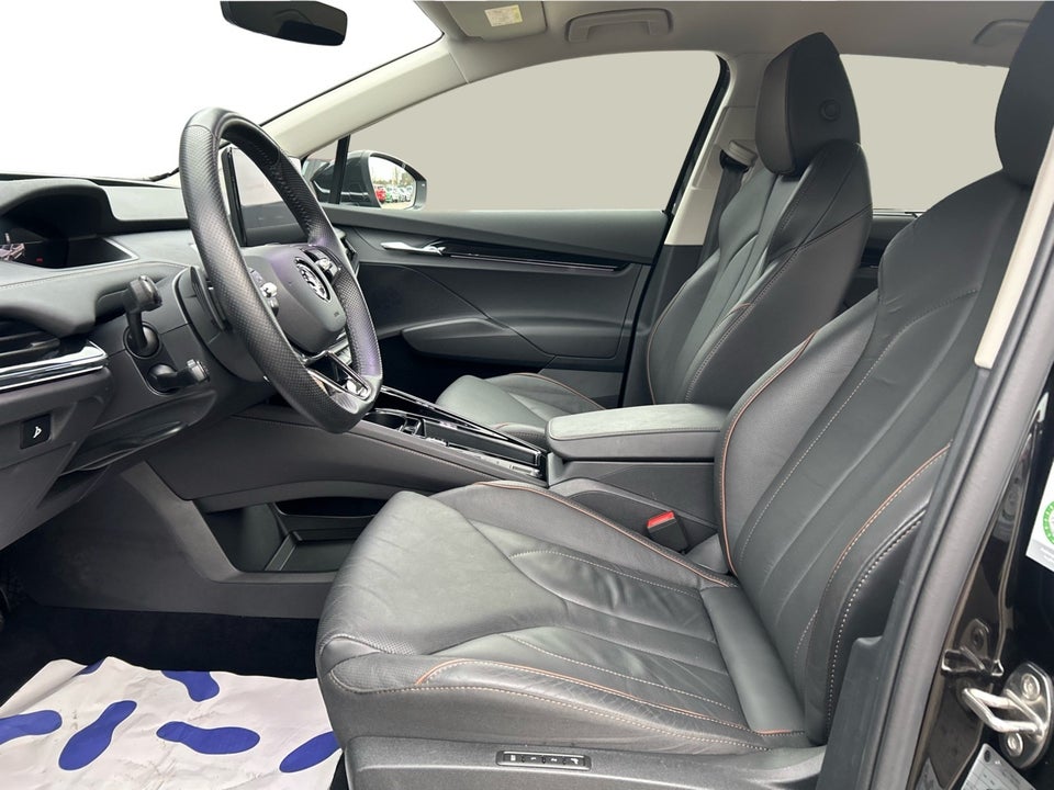 Skoda Enyaq 80 iV Suite 5d
