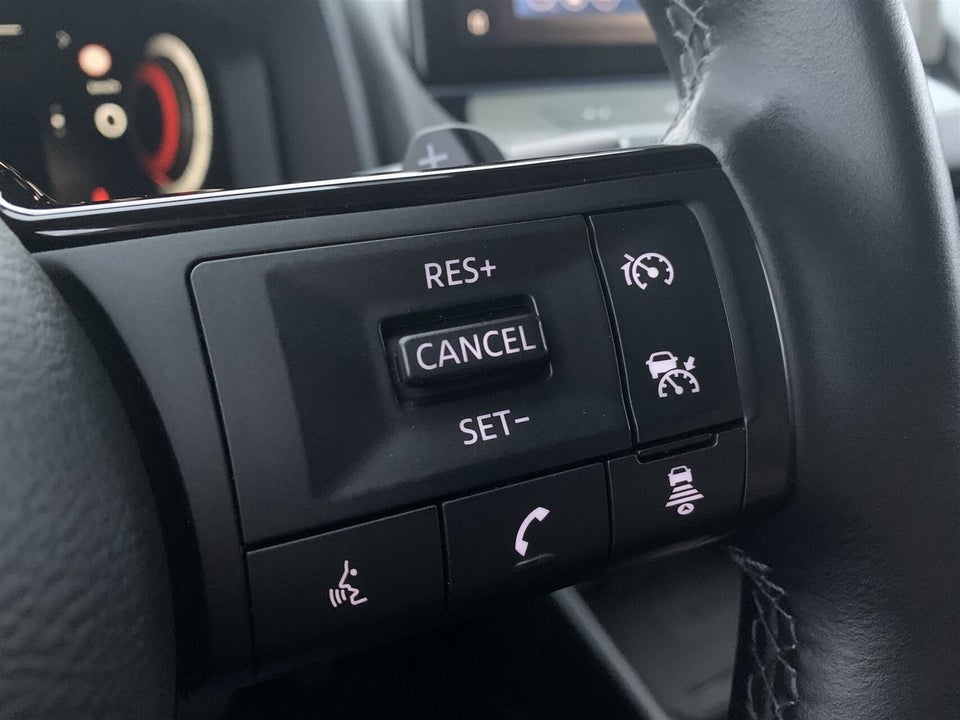 Nissan Qashqai 1,3 mHEV N-Connecta X-tr. 5d