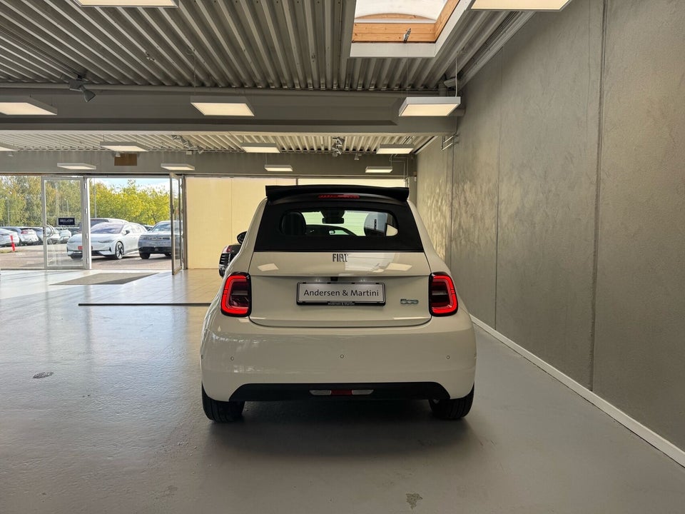 Fiat 500e 42 Icon Pack Cabrio 2d