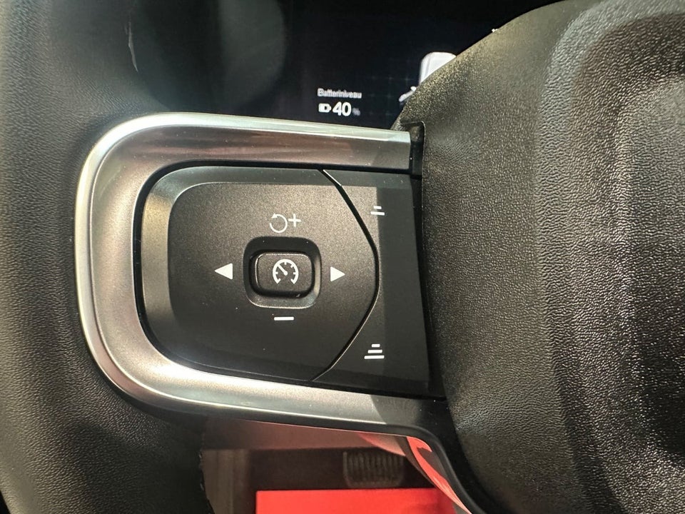 Volvo XC40 P6 ReCharge Core 5d