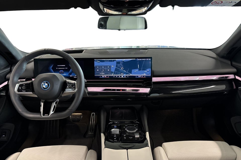 BMW i5 eDrive40 Fully Charged M-Sport 4d
