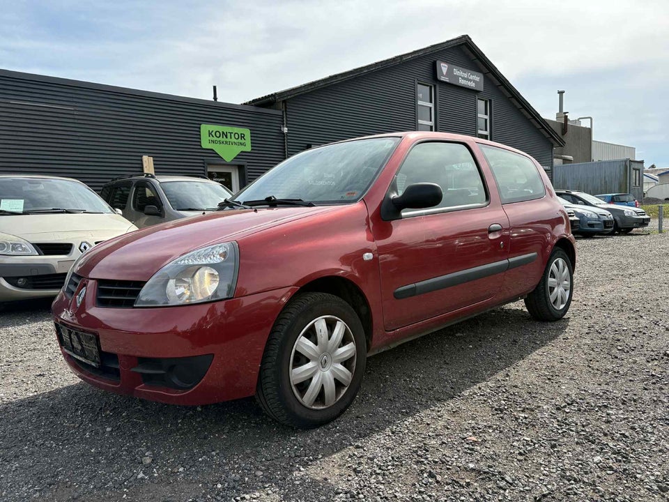 Renault Clio II 1,2 8V Authenique 3d