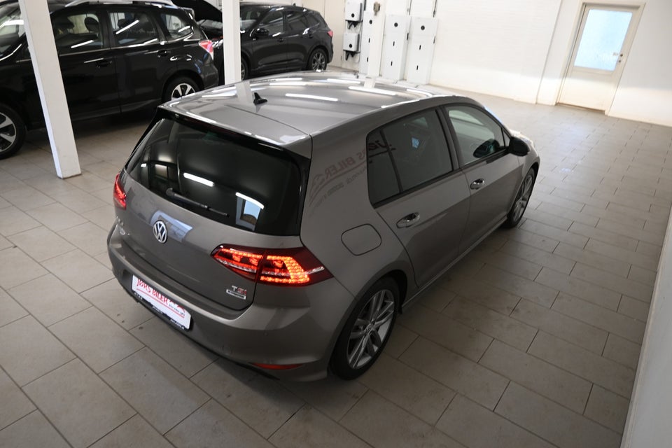 VW Golf VII 1,4 TSi 140 R-line DSG BMT 5d
