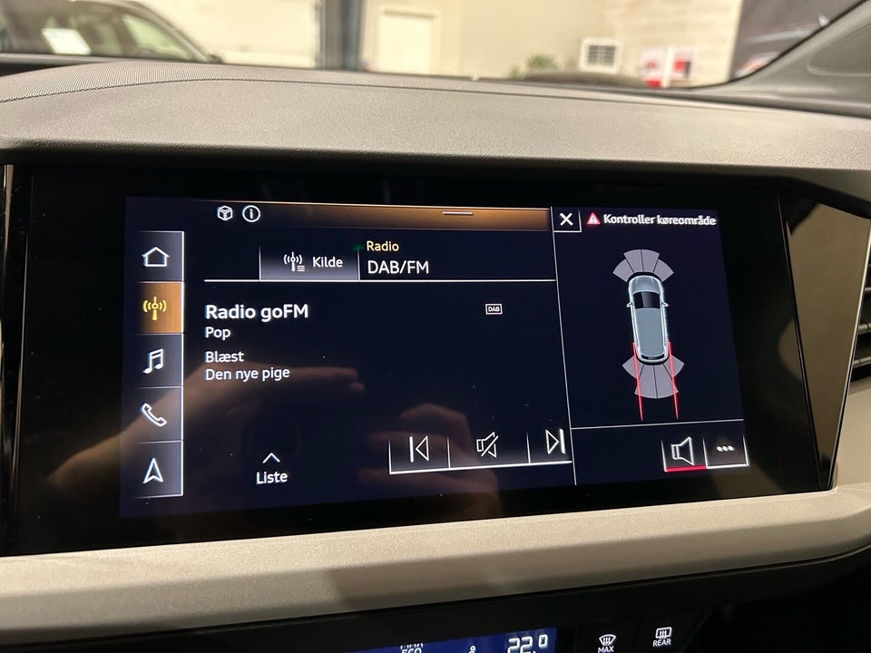 Audi Q4 e-tron 40  5d