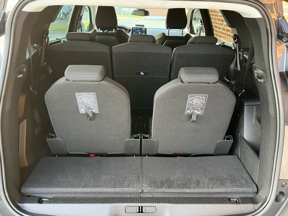 Peugeot 5008 1,5 BlueHDi 130 Active Pack EAT8 7prs 5d