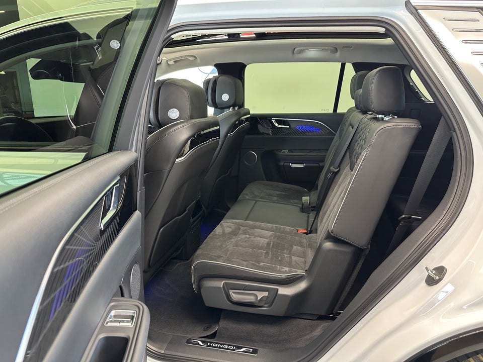Hongqi E-HS9 99 Premium 5d