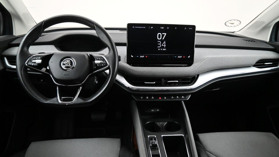 Skoda Enyaq 60 iV Plus 5d