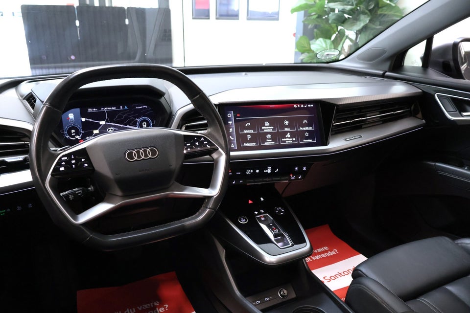 Audi Q4 e-tron 45 Advance quattro 5d