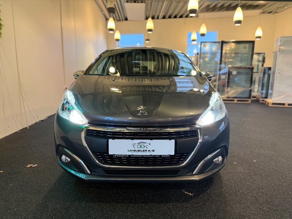 Peugeot 208 1,6 BlueHDi 100 Allure Sky 5d