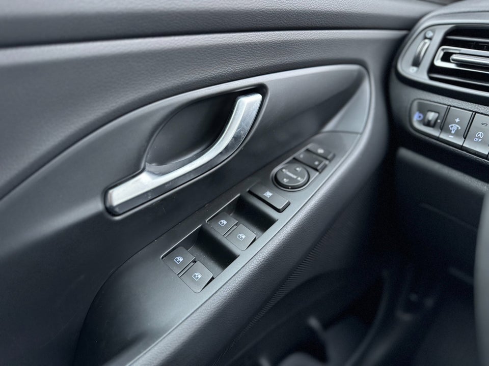 Hyundai i30 1,0 T-GDi Advanced stc. DCT 5d