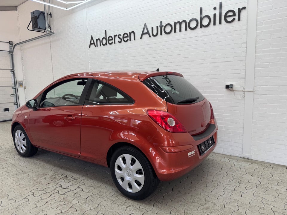 Opel Corsa 1,0 12V Enjoy 3d
