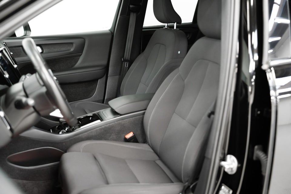 Volvo XC40 P6 ReCharge Core 5d